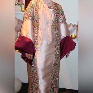 Custom Palestinian Embroidered Satin Thobe with Sleeves